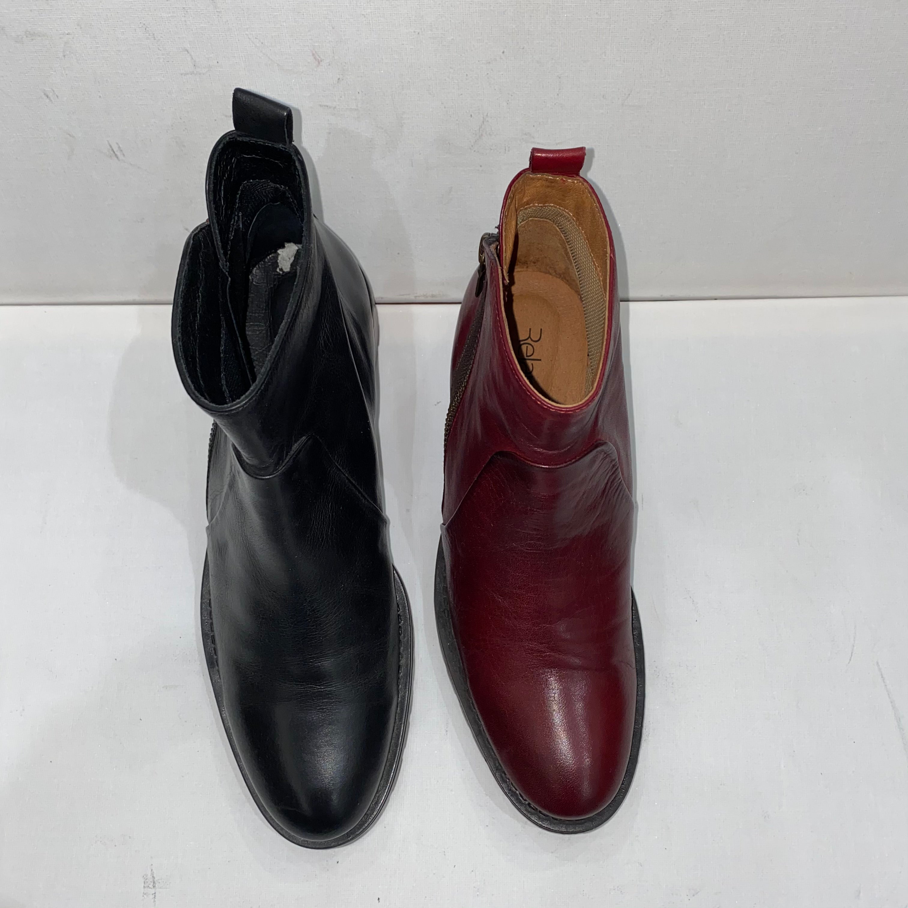 ANKLE BOOTS