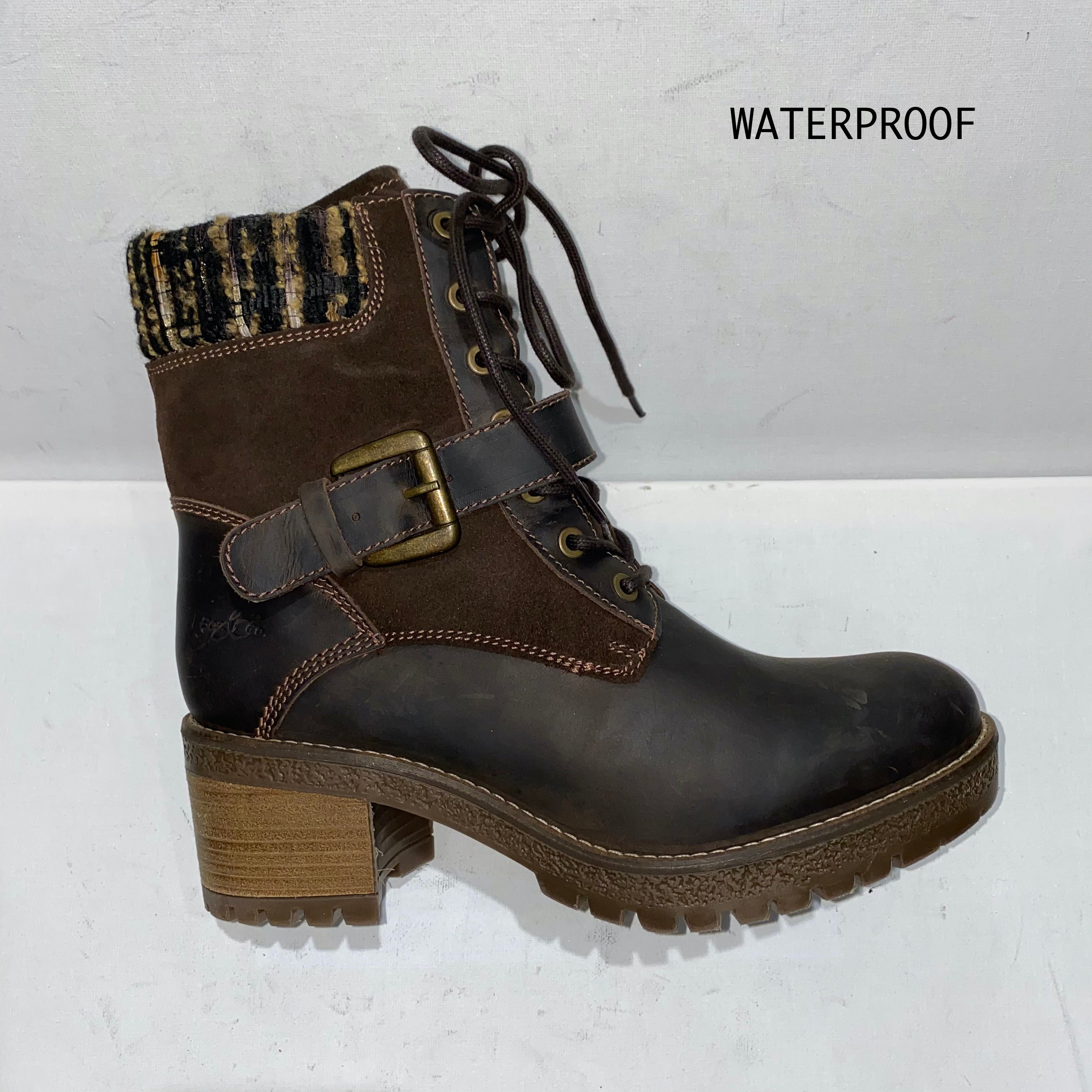 ANKLE BOOTS
