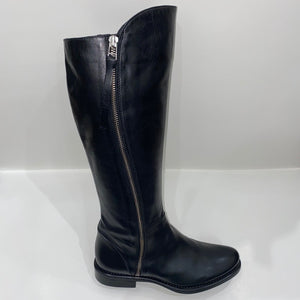 TALL BOOTS