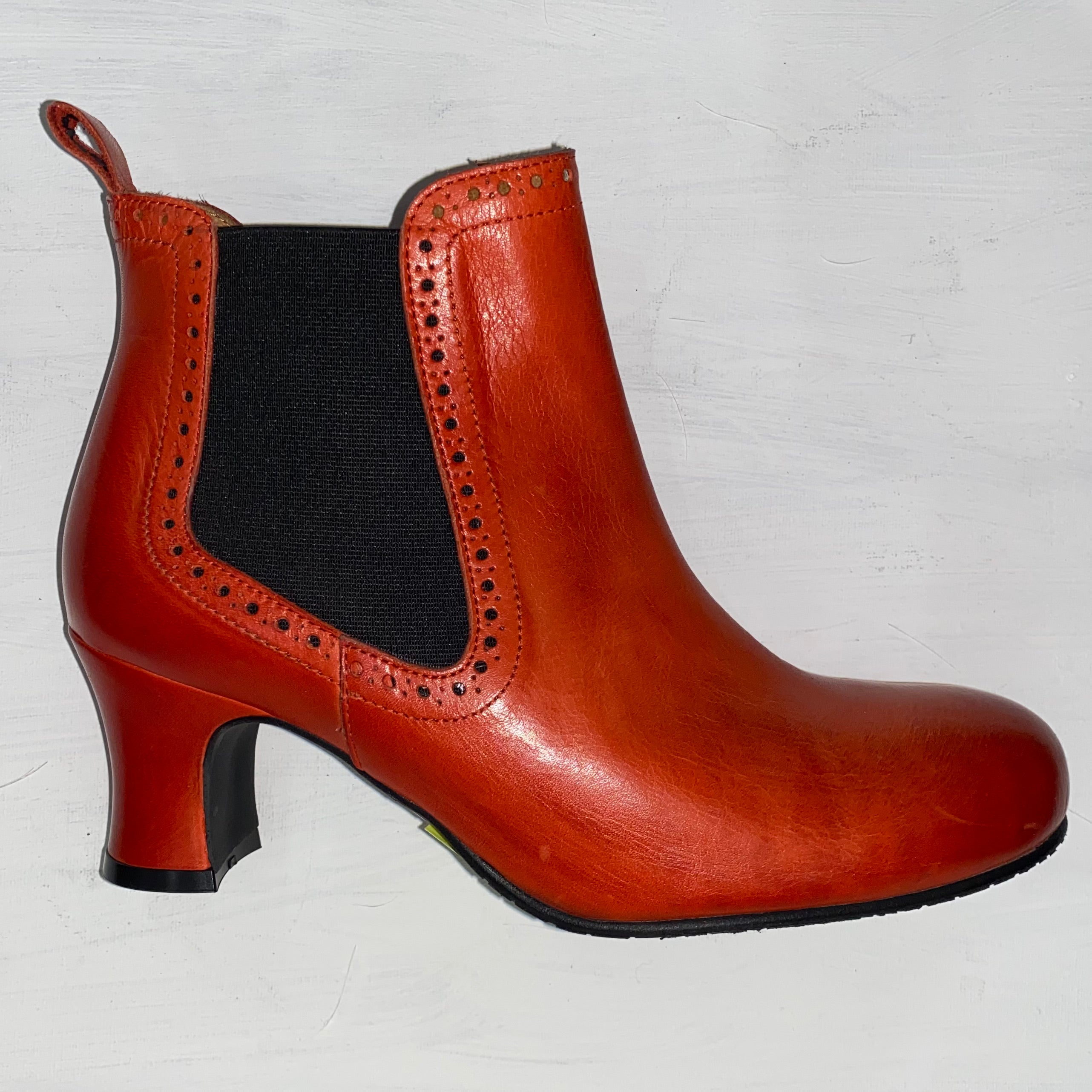ANKLE BOOTS