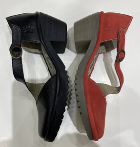 DRESS SHOES