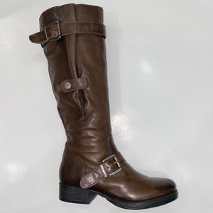 TALL BOOTS