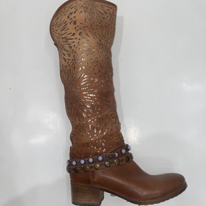 TALL BOOTS