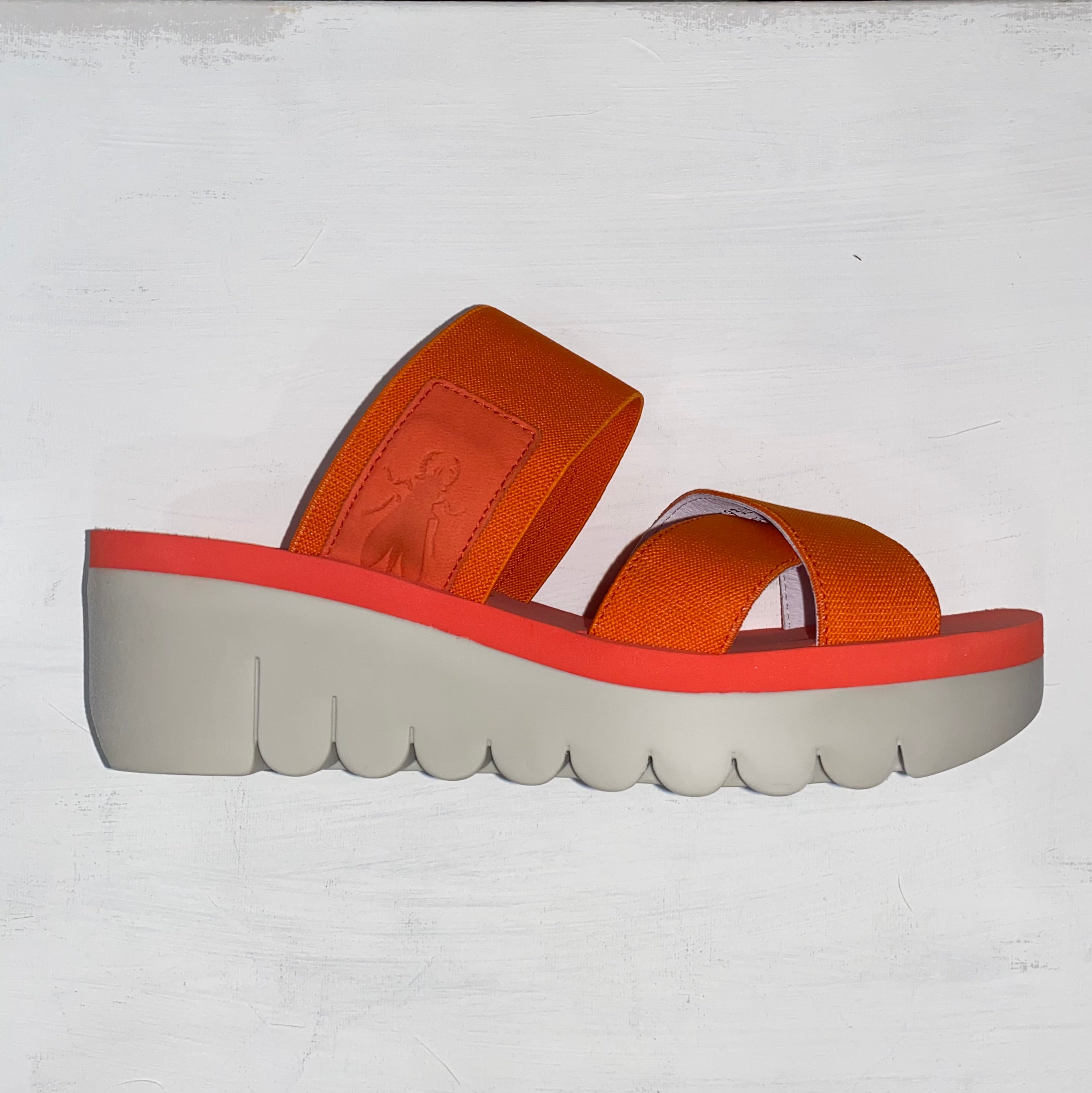 SLIDES