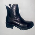Load image into Gallery viewer, ANKLE BOOTS
